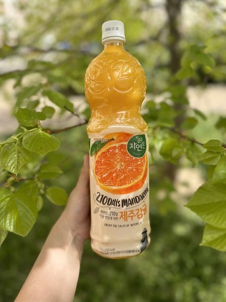Напій Woongjin Nature is Jeju Mandarine Drink з соком мандарину Чеджу 1.5л, Корея id_9256 фото