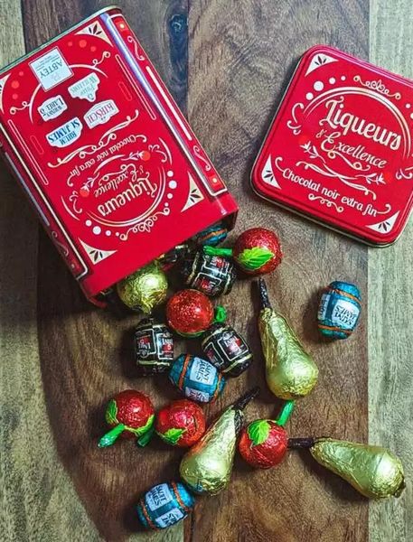 Шоколадні цукерки з преміальними лікерами Abtey Liqueurs d'Excellence tin of liqueurs in dark chocolate ж/б 250г, Франція id_10439 фото