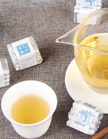 Юннаньський білий чай Гун Мей порційний 4 шт по 5г, Китай id_836 фото
