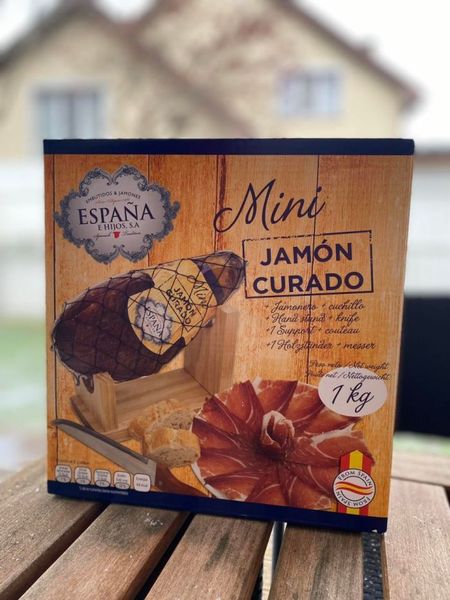 Хамон міні Espana Jamon Curado Mini в подарунковій упаковці з підставкою та ножем 1кг, Іспанія id_3045 фото