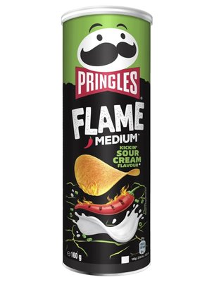 Чіпси Pringles Flame Medium Kickin' Sour Cream Flavour чилі перець, сметана та цибуля 160г id_8853 фото