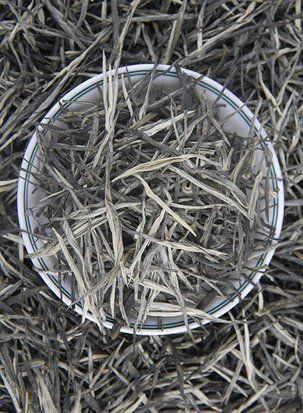 Зелений чай вищої категорії Maojian Silver Needle Срібні Голки - знімає втому і чудово тонізує 50г, Китай id_10942 фото