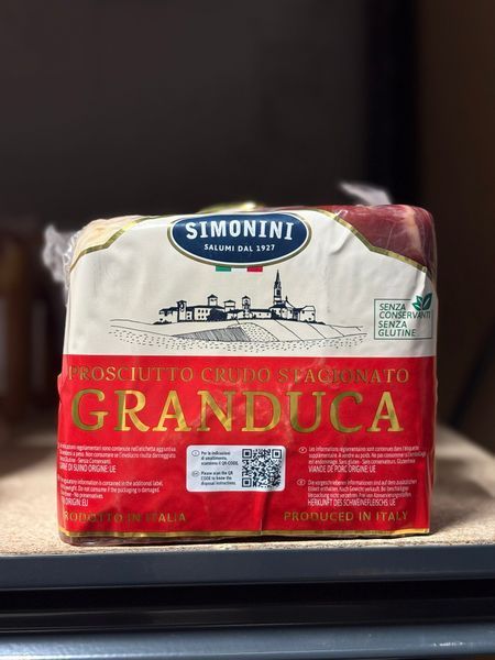 Прошутто без шкіри та кістки Simonini Prosciutto Crudo Stagionato Granduca 1.8-2кг, Італія id_9378 фото