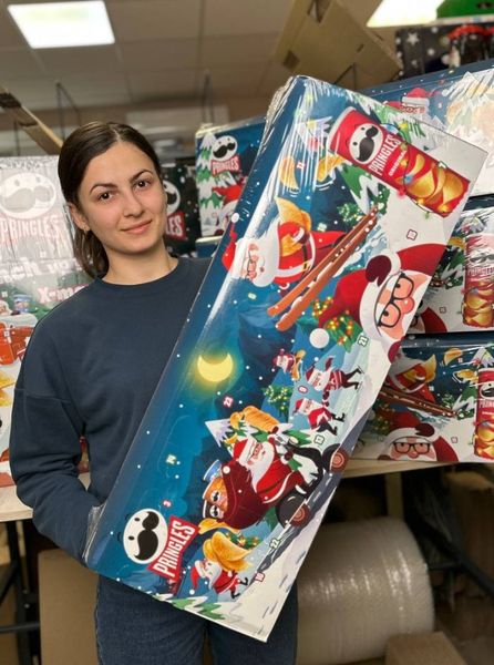 Адвент-календар з набором чипсів Pringles Advent Calendar 1105г, Німеччина id_8213 фото