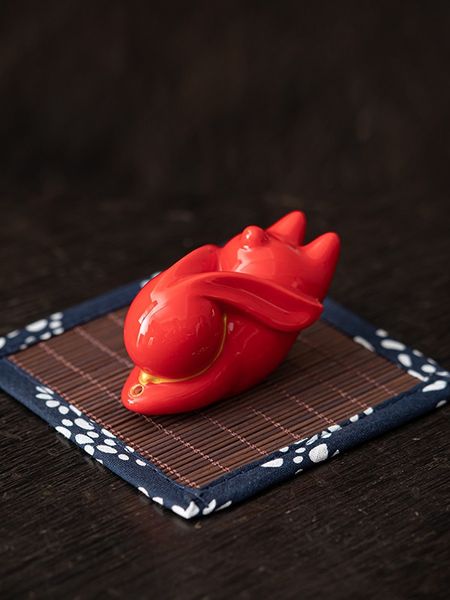 Підставка для пахощів "Червоний кролик, що приносить удачу" порцелянова для чайної церемонії, Китай id_9080 фото