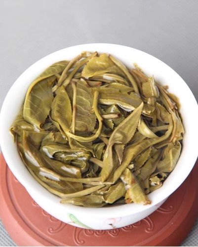 Чай Шен Пуер Фей Пін пресований млинець 100г, Китай id_818 фото