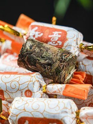 Відбірний білий чай Біле Місячне Сяйво (Юе Гуан Бай) 5шт по 7г, Китай id_12273 фото