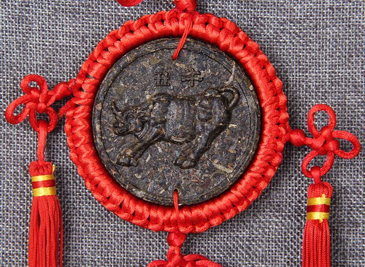 Чай Шен Пуер Знаки зодіаку Китайський рік подарунковий підвіс 1шт 50г, Китай id_7908 фото